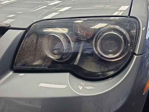 Used 2005 Chrysler Crossfire Limited image 25