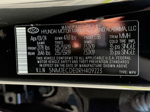 Used 2024 Hyundai Tucson Limited AWD/4WD image 19