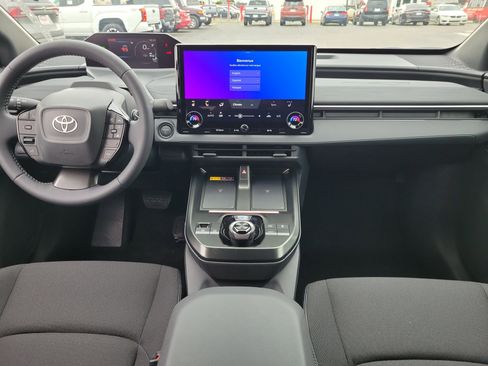 New 2026 Toyota C-HR AWD/4WD image 9