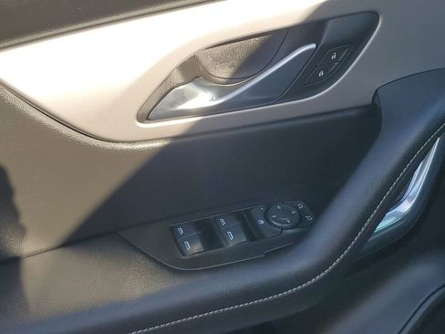 Used 2023 Chevrolet Blazer LT image 44