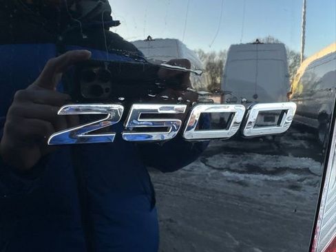 New 2025 Mercedes-Benz Sprinter 2500 image 9