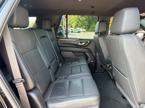 Used 2023 Chevrolet Tahoe LT w/ Luxury Package RWD image 27