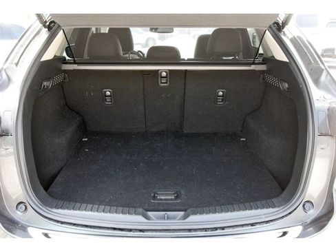 Used 2023 MAZDA CX-5 AWD 2.5 S w/ Premium Plus Pkg image 6