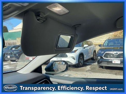 Certified 2023 Toyota Camry LE image 32