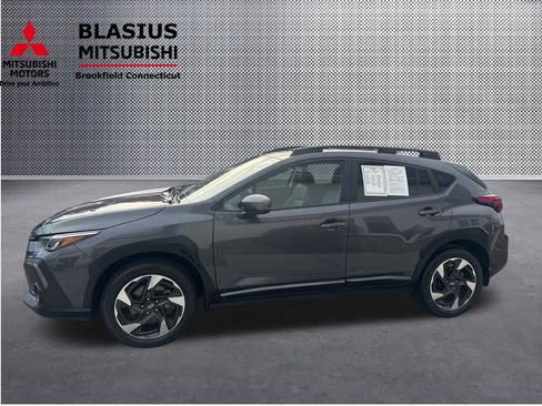 Used 2024 Subaru Crosstrek 2.5i Limited AWD/4WD image 18