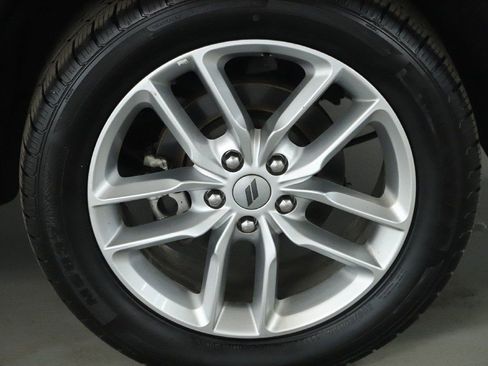 Used 2023 Dodge Durango GT image 41