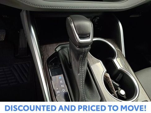 Used 2023 Toyota Highlander Limited image 20