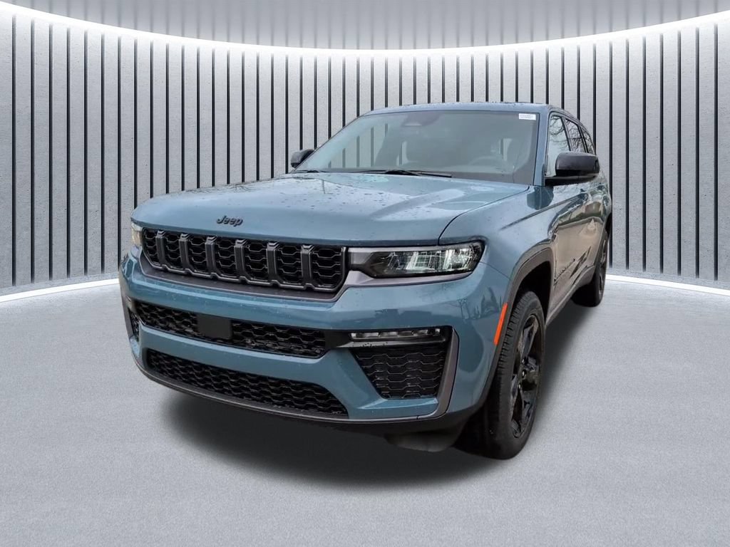 New 2026 Jeep Grand Cherokee L Limited w/ Limited Altitude Package AWD/4WD image 17