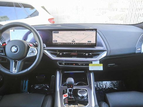 Used 2026 BMW XM Label Red image 9
