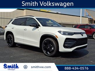 New 2026 Volkswagen Tiguan SE R-Line AWD/4WD video 1