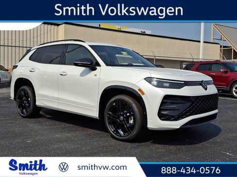 New 2026 Volkswagen Tiguan SE R-Line AWD/4WD image 1