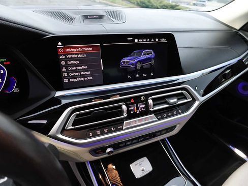 Used 2021 BMW ALPINA XB7 AWD/4WD image 19