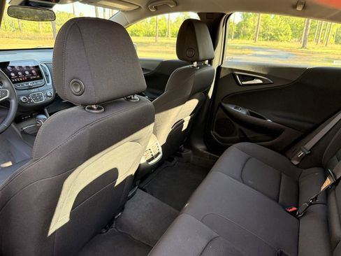Used 2024 Chevrolet Malibu LT w/ Midnight Edition FWD image 24