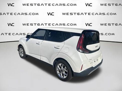 Used 2023 Kia Soul LX w/ LX Technology Package FWD image 20
