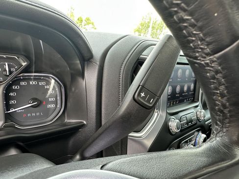 Used 2019 GMC Sierra 1500 SLT w/ SLT Premium Plus Package AWD/4WD image 25