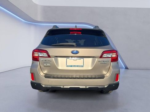Used 2017 Subaru Outback 2.5i Limited image 4