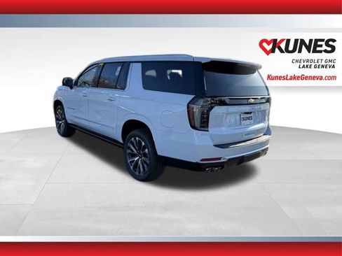 New 2026 Chevrolet Suburban High Country AWD/4WD image 8