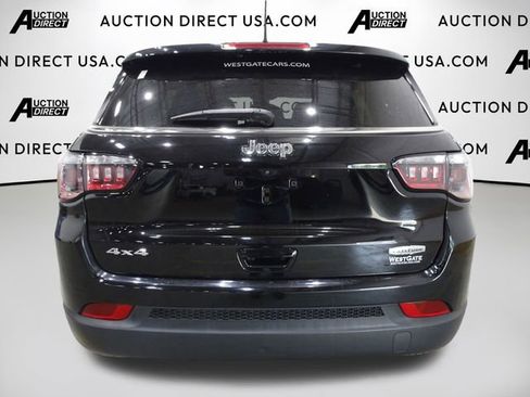 Used 2022 Jeep Compass Latitude AWD/4WD image 6