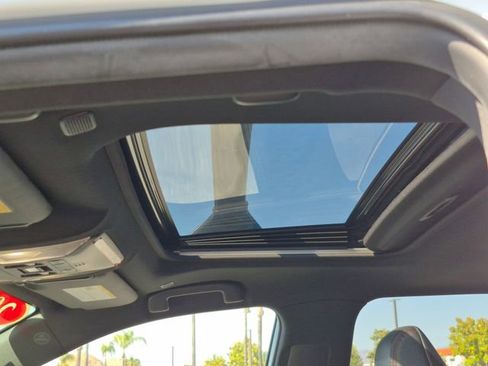 Used 2024 Toyota RAV4 XSE w/ Weather Package AWD/4WD image 15