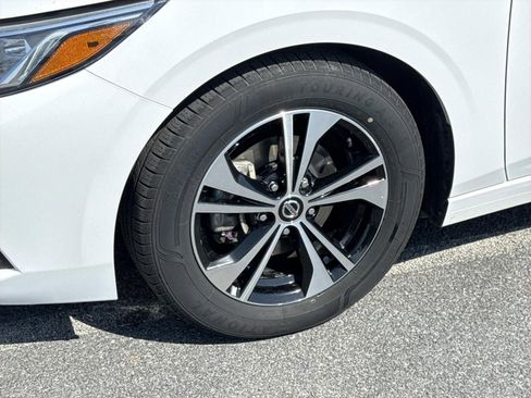 Used 2023 Nissan Sentra SV FWD image 7