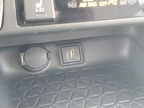 Used 2023 Toyota RAV4 XLE image 28