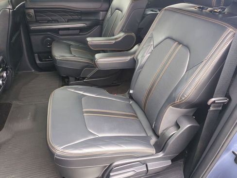 Used 2022 Ford Expedition Max Platinum image 19