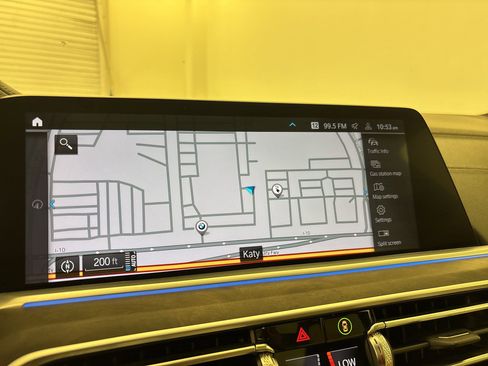 Used 2022 BMW X5 xDrive45e w/ Luxury Seating Package image 26