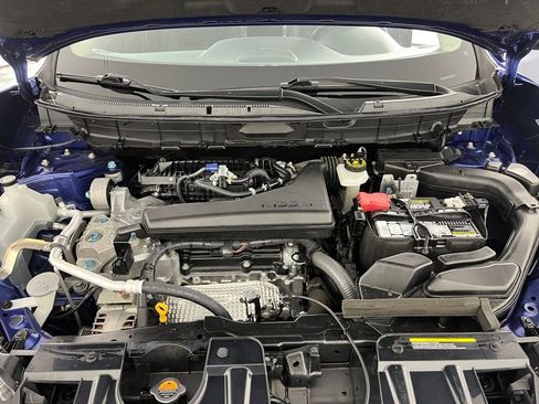 Used 2017 Nissan Rogue SL w/ SL Premium Package image 21