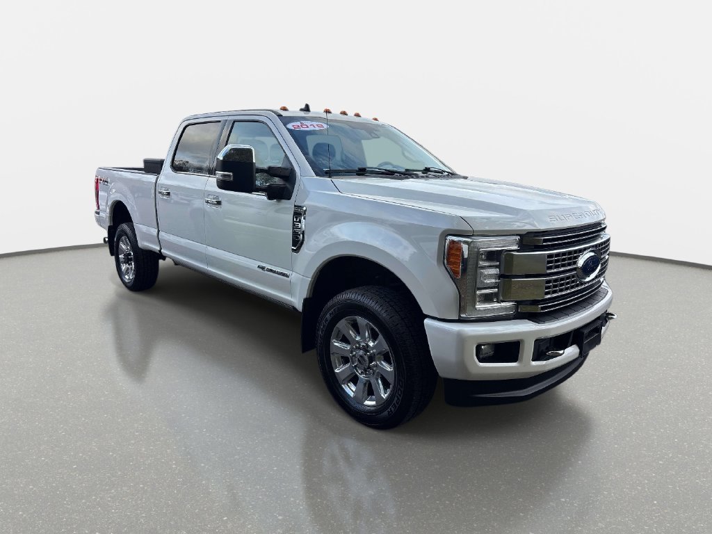 Used 2019 Ford F350 Platinum w/ Platinum Ultimate Package AWD/4WD image 2