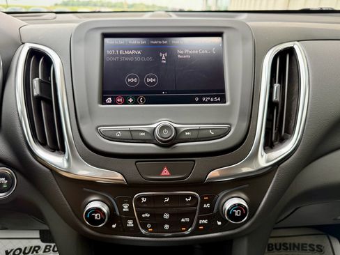 Used 2021 Chevrolet Equinox LT AWD/4WD image 25