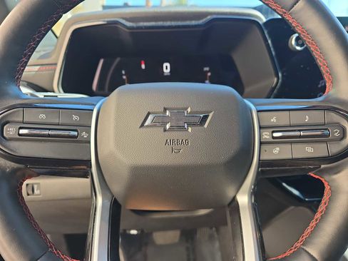 Used 2023 Chevrolet Colorado Z71 w/ Z71 Convenience Package 2 image 19