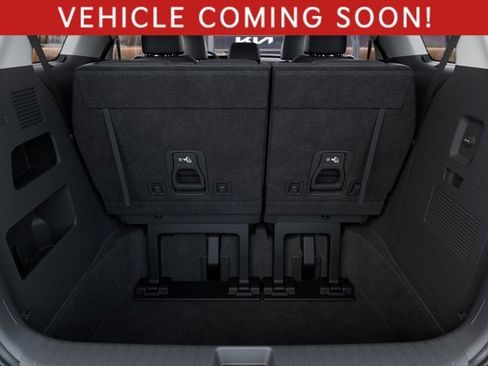 New 2026 Kia Carnival EX FWD image 19
