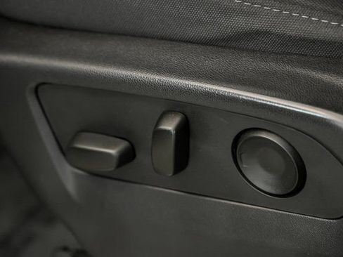 Used 2023 Chevrolet Silverado 1500 RST w/ Z71 Off-Road Package image 14