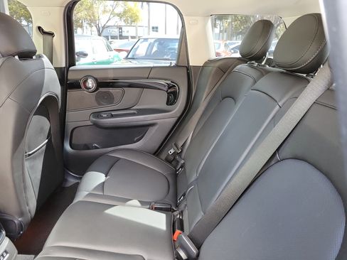 Used 2024 MINI Cooper Countryman S w/ Premium Package FWD image 7