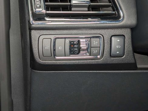 Used 2023 Lincoln Navigator Reserve AWD/4WD image 42