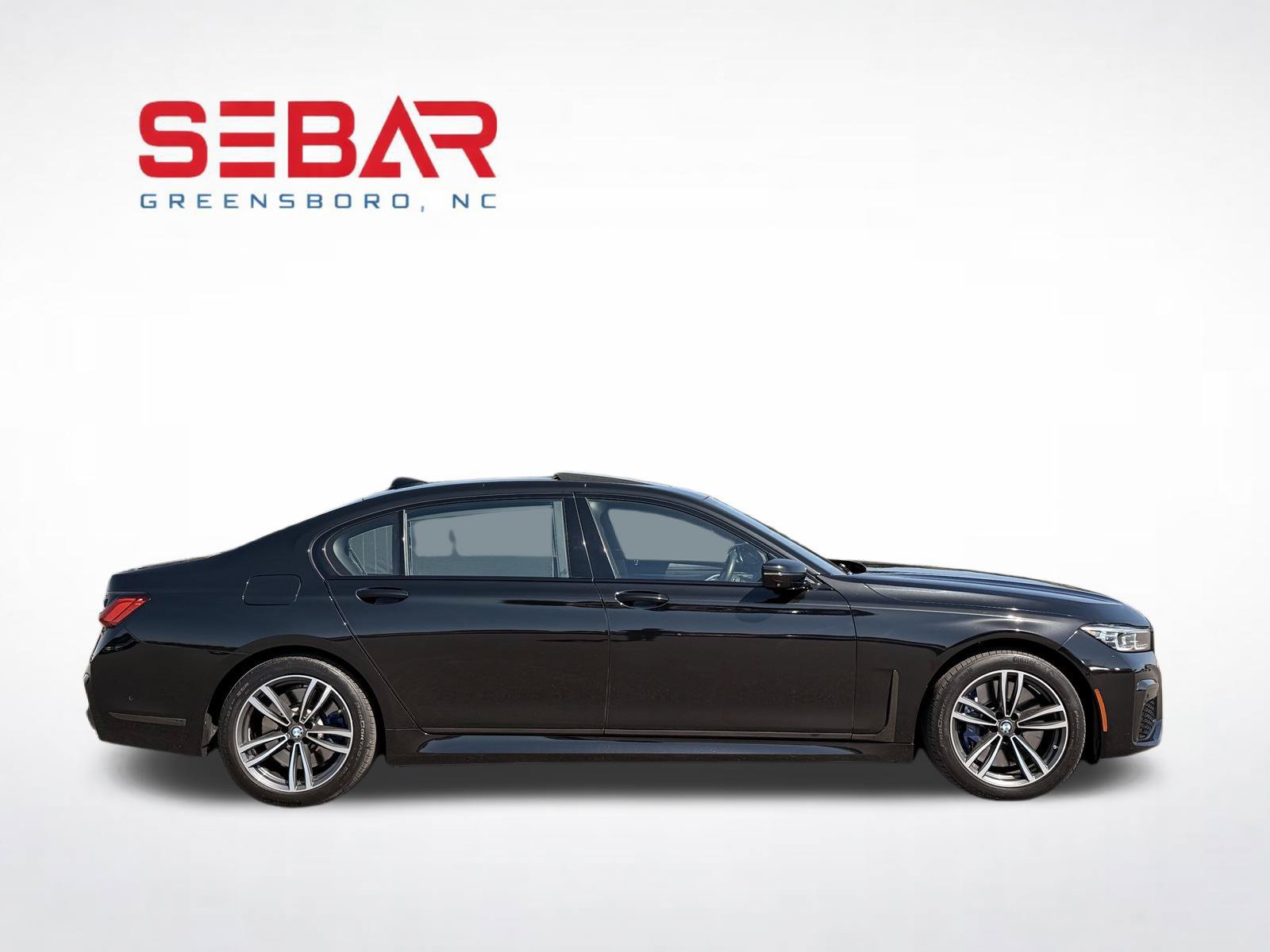 Used 2020 BMW 750i xDrive w/ Executive Package AWD/4WD image 9