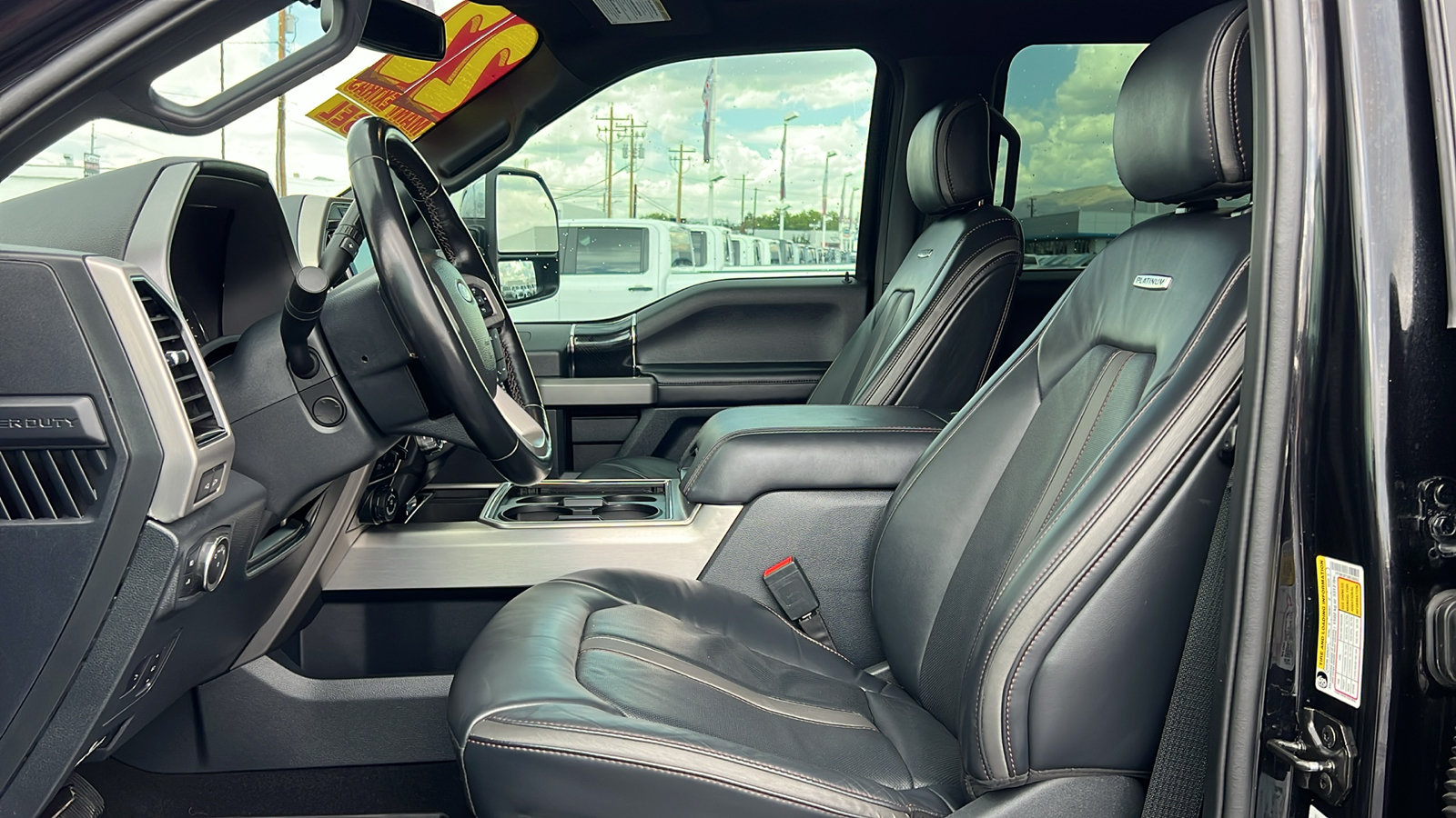 Used 2022 Ford F350 Platinum AWD/4WD image 32
