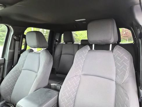 Used 2024 Toyota Tacoma SR5 AWD/4WD image 14