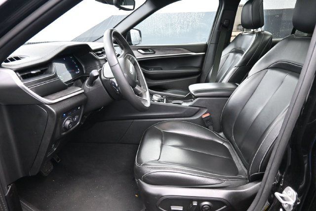 Used 2024 Jeep Grand Cherokee Limited 4xe AWD/4WD image 14