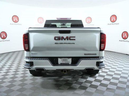 Used 2019 GMC Sierra 1500 Elevation w/ Elevation Value Package AWD/4WD image 8