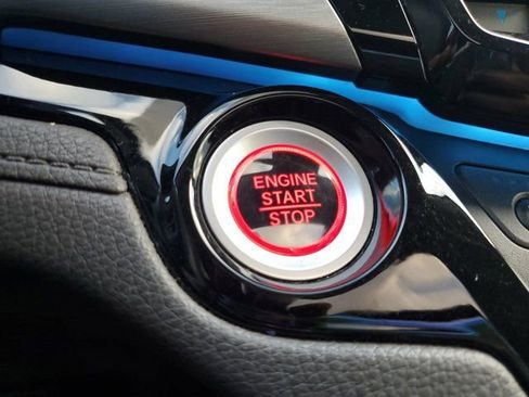 Used 2018 Honda Odyssey Elite image 19