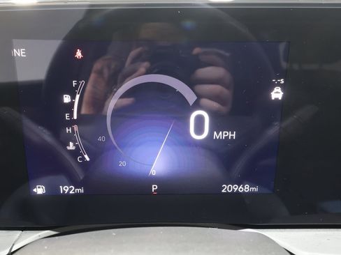 Certified 2024 Buick Envista Preferred w/ Convenience I Package image 11