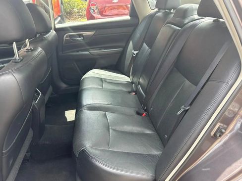 Used 2013 Nissan Altima 2.5 SL w/ Technology Pkg FWD image 16