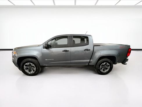 Used 2022 Chevrolet Colorado Z71 w/ Safety Package AWD/4WD image 21