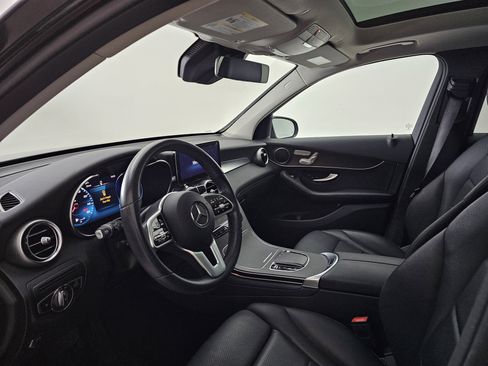 Used 2021 Mercedes-Benz GLC 300 GLC 300 image 7