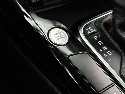 Used 2023 Kia Soul GT-Line FWD image 18