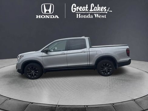 Used 2024 Honda Ridgeline Sport image 19