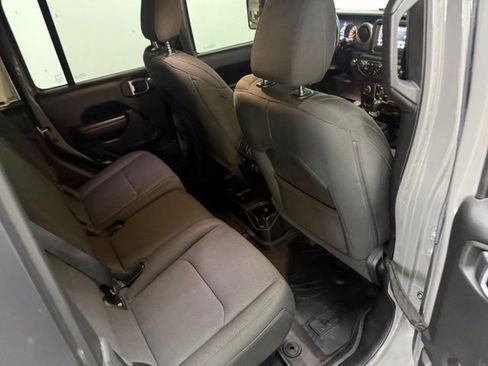 Used 2021 Jeep Gladiator Sport AWD/4WD image 42