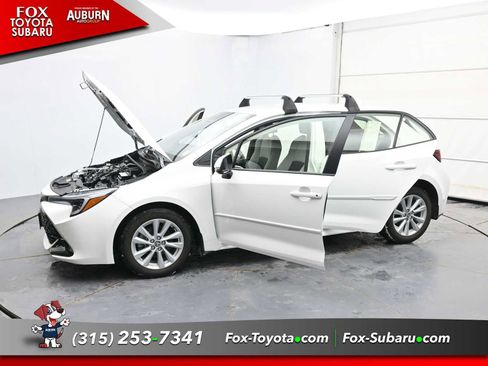 Used 2025 Toyota Corolla SE image 39