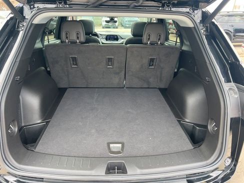 Used 2020 Chevrolet Blazer LT w/ Sound & Technology Package image 12
